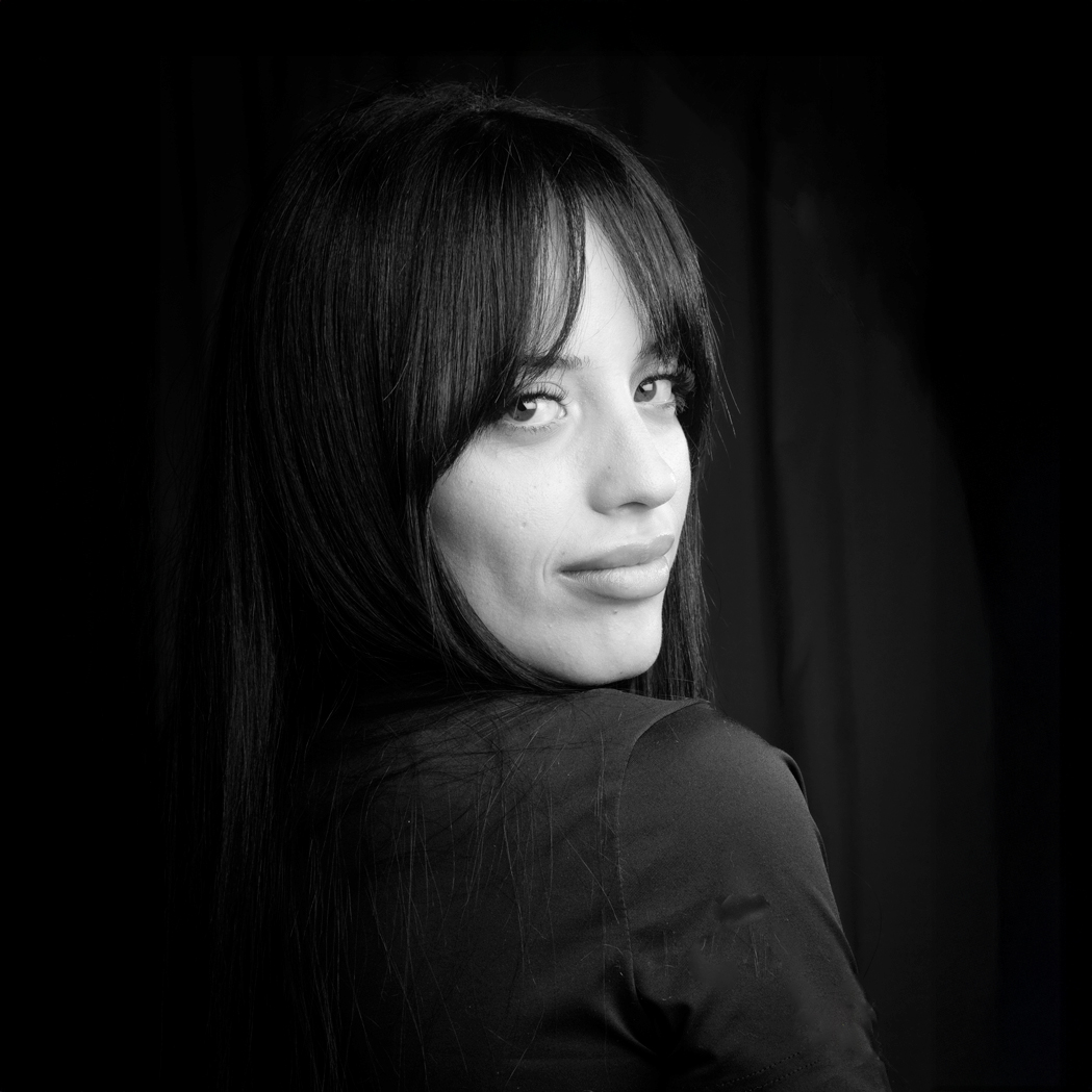 Photo de femme à Aix-Les Milles - Marseille